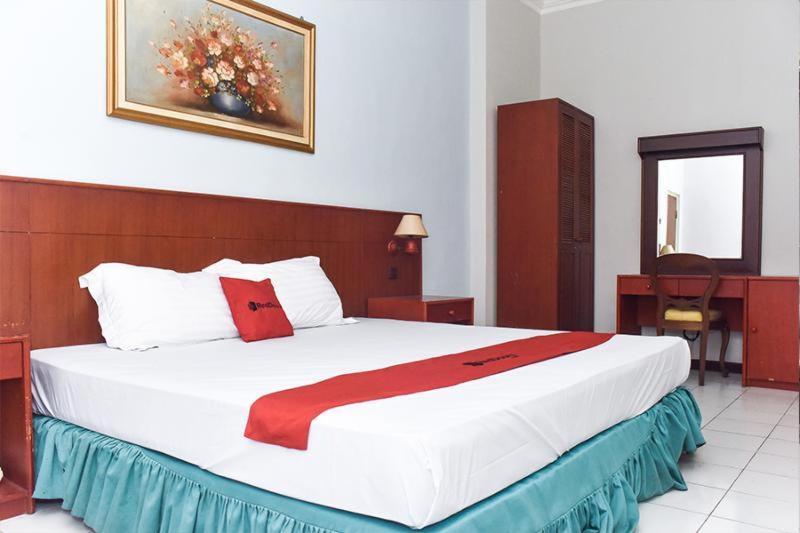 Reddoorz Near Kampung Warna Warni Malang Quarto foto